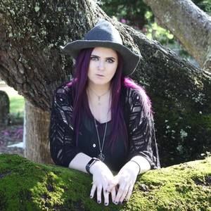 Meet your Posher, Kat